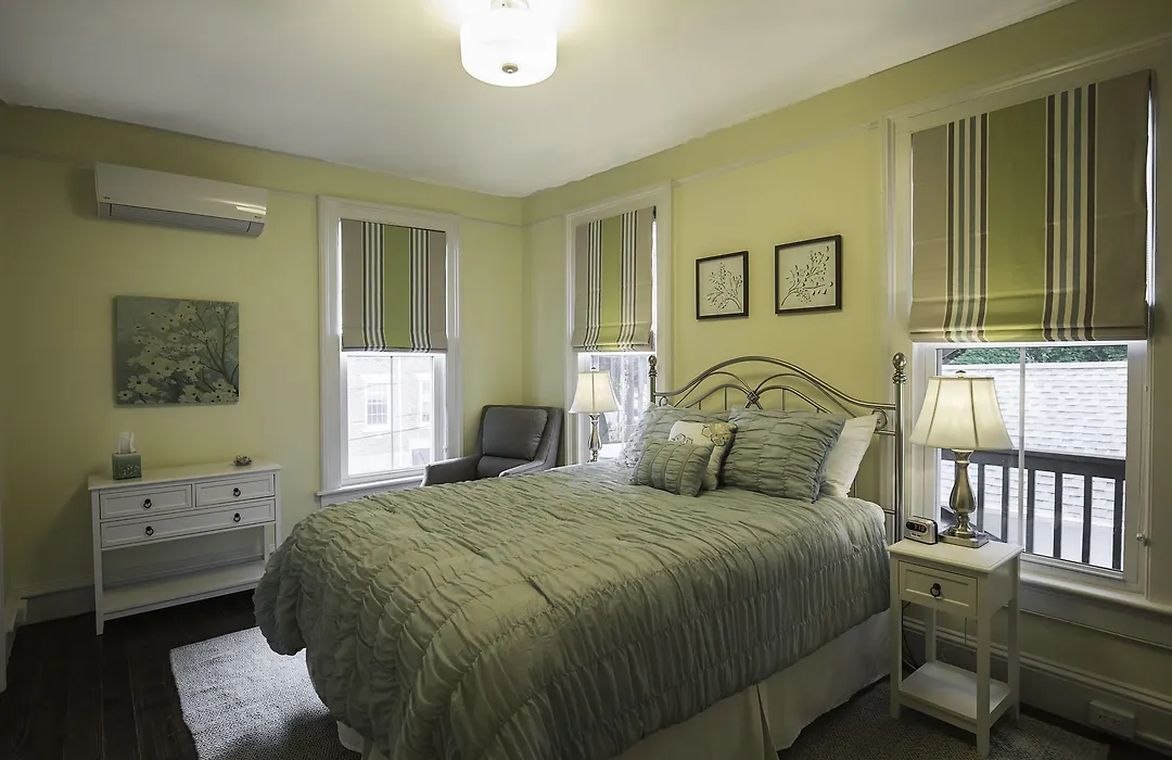 Homestead Inn-1