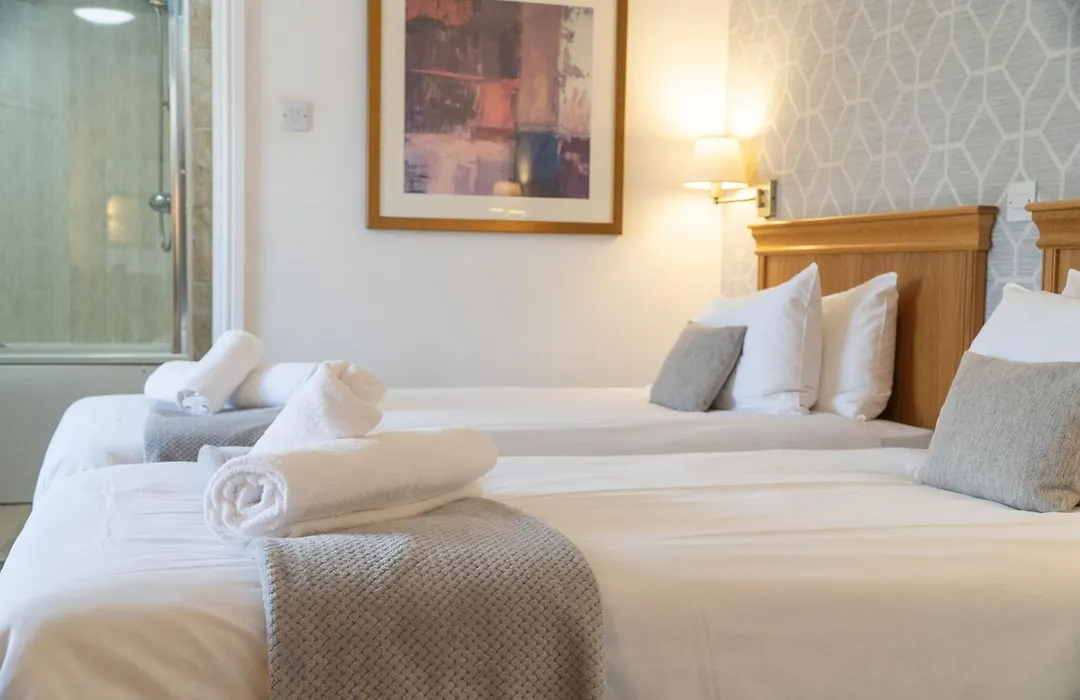 The Red Lion Hotel-1
