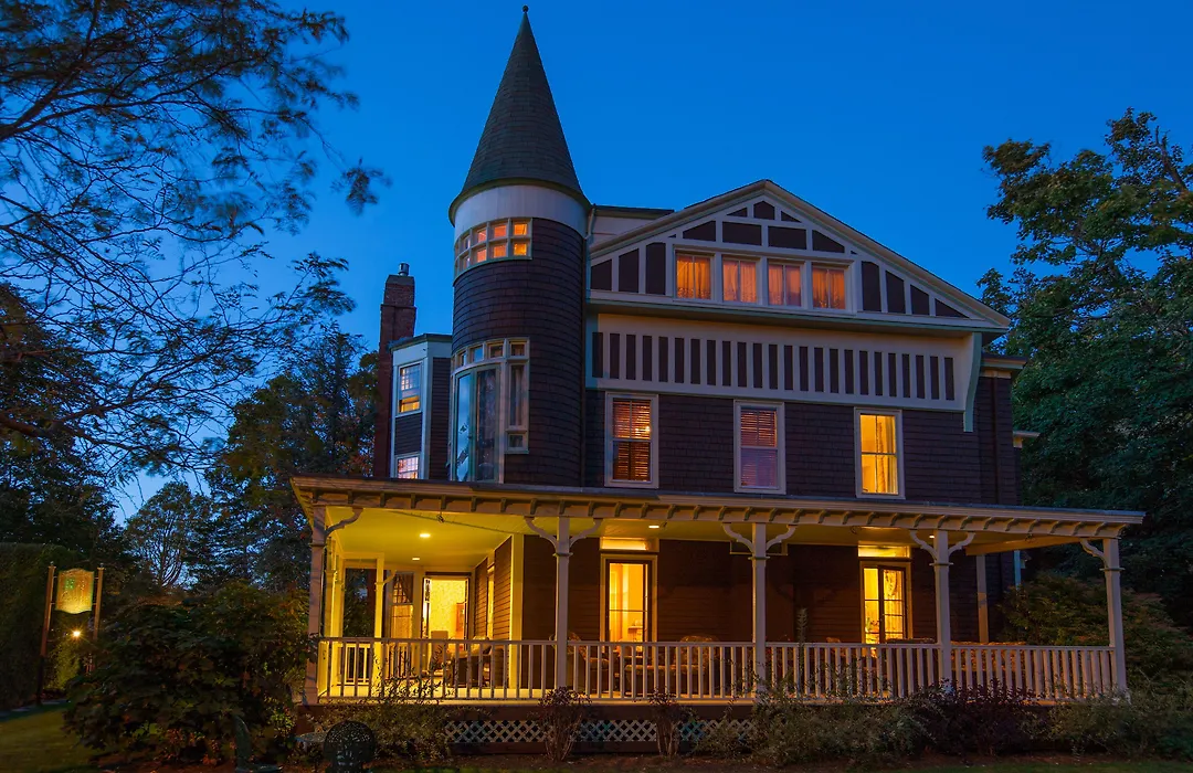 Ivy Lodge-1
