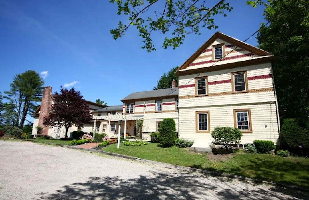 1802 House Bed & Breakfast-1