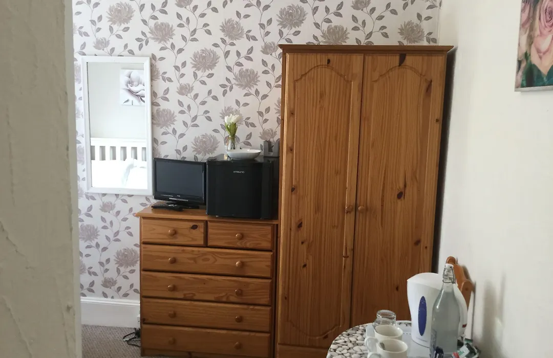 Newburgh Guesthouse-1