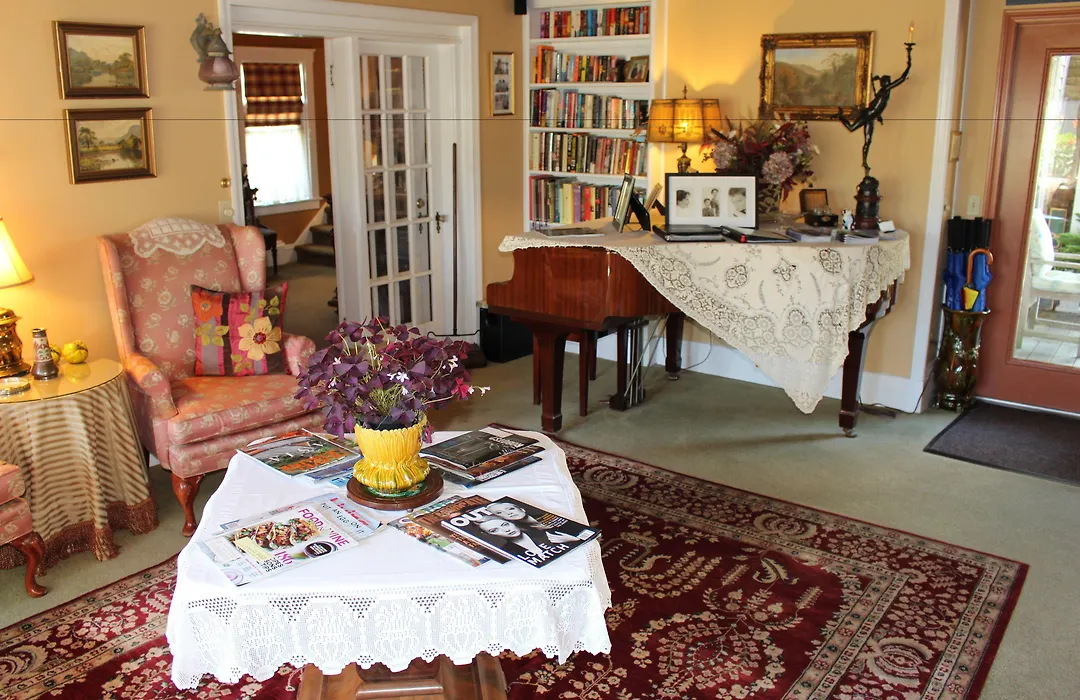 Beaconlight Guest House-1