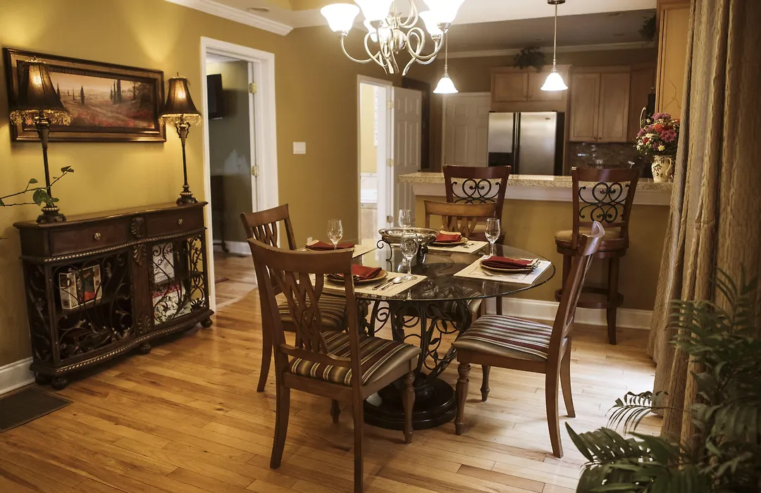 Biltmore Village Inn B&B-1