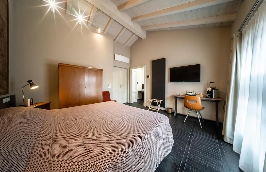 Palazzo Gozzi Bed & Beauty-1