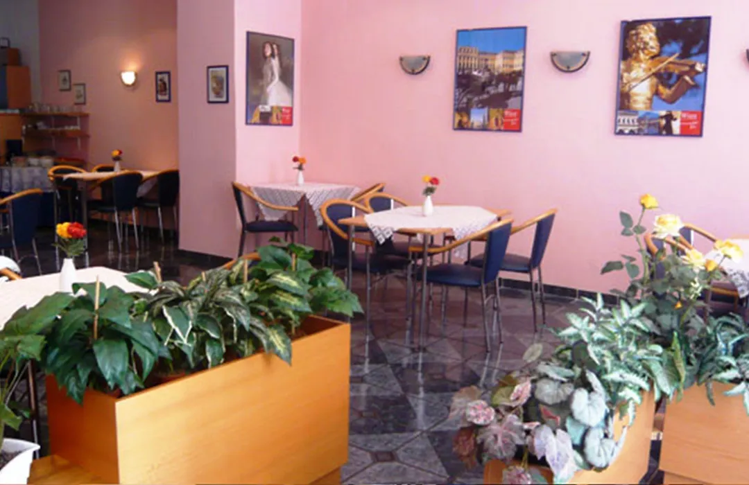 Hotel Pension Arpi-1