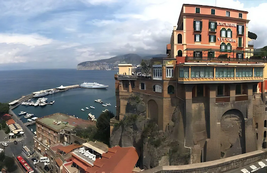 Palazzo Tritone&Abagnale-1