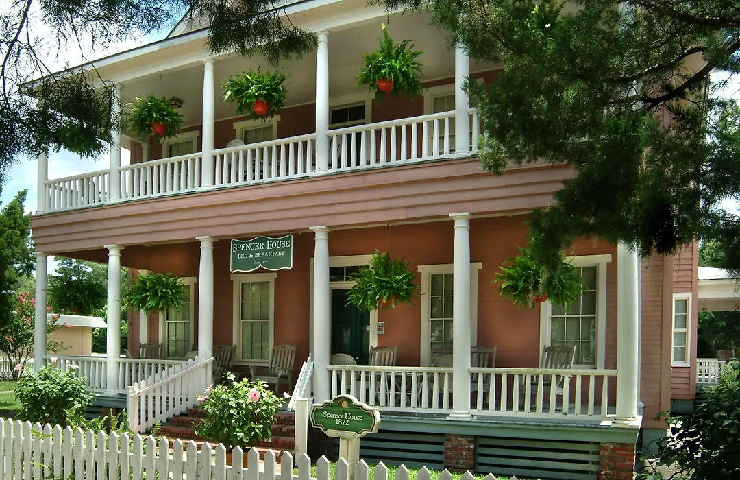 Spencer House Inn-1