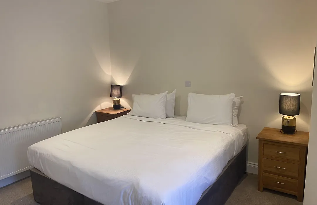 The Greyhound Hotel-1
