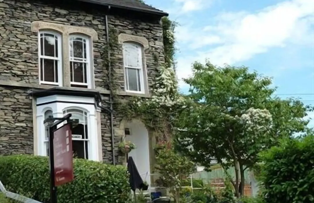 College House-1