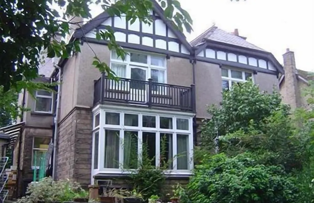 Cedar House B&B-1