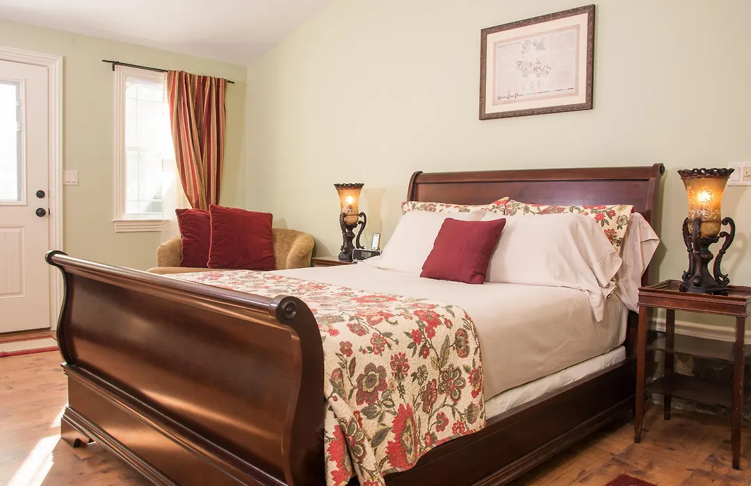 Caldwell House Bed And Breakfast-1