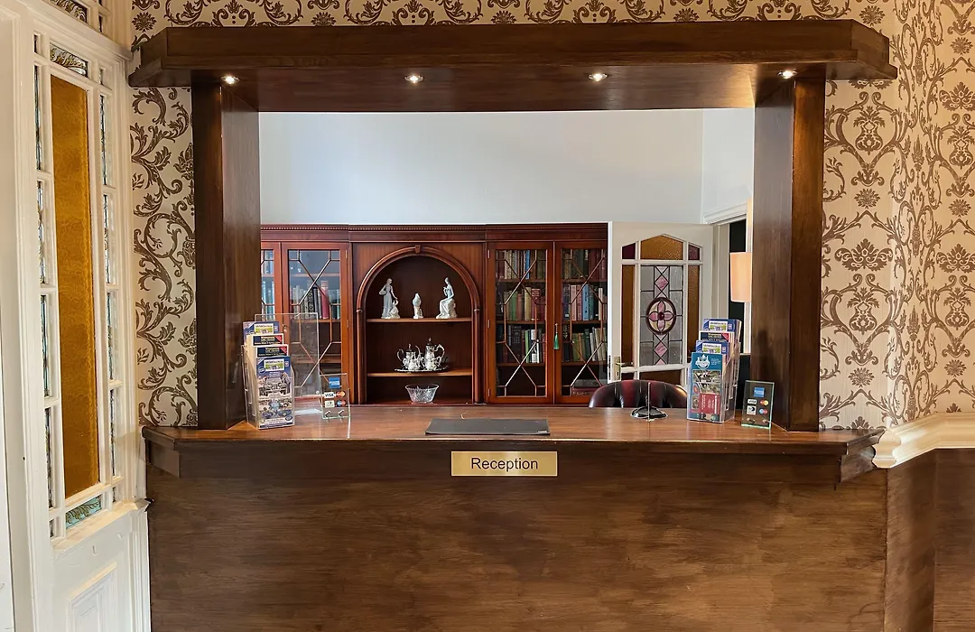 The Royal Hotel-1