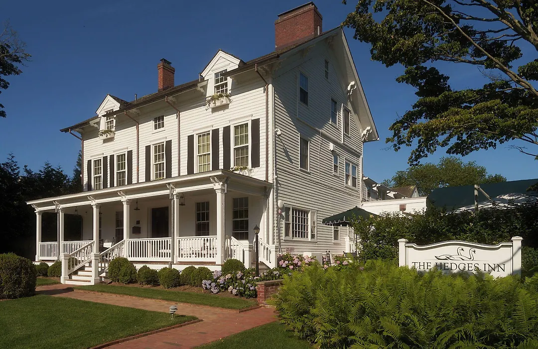 The Hedges Inn-1
