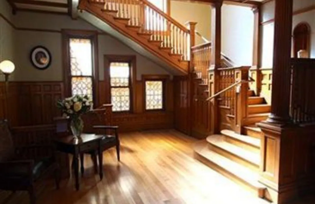 Patterson Inn-1