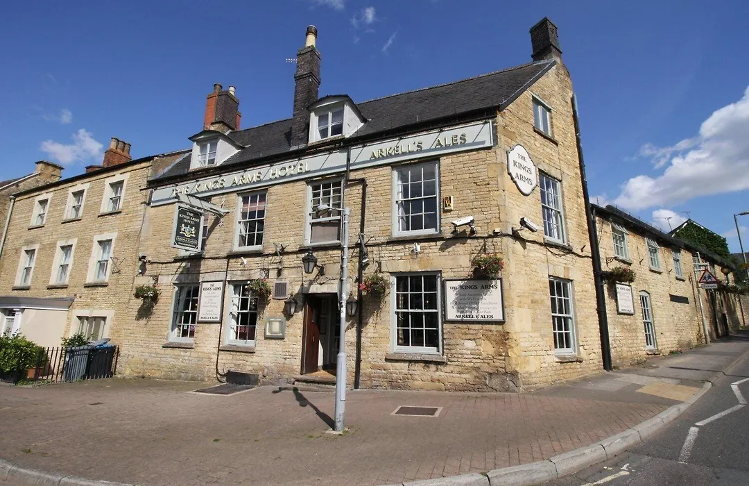 The Kings Arms Hotel-1