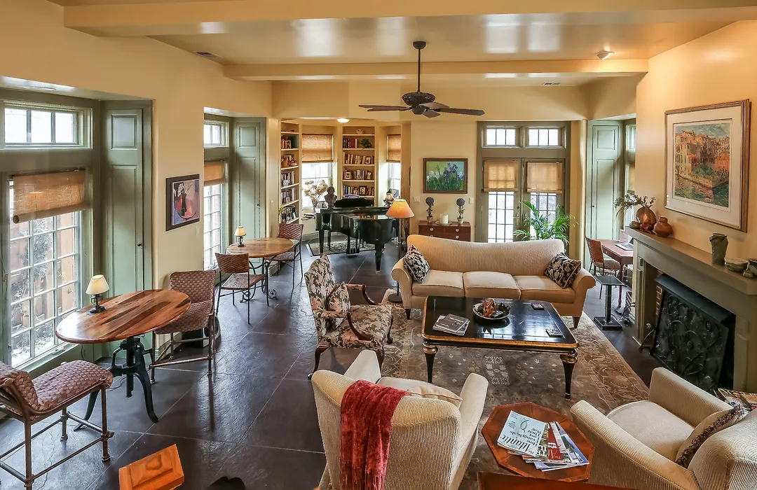 Harvey House Bed & Breakfast-1