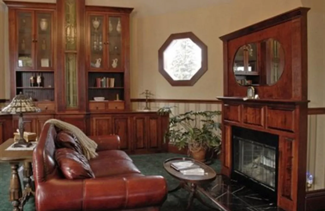 Old Rittenhouse Inn-1