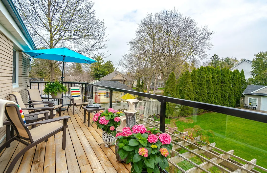 Abacot Hall Bed & Breakfast-1