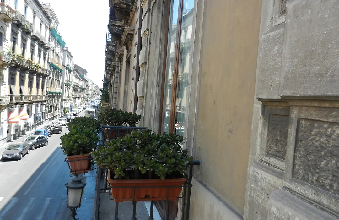 RossoCorallo B&B-1