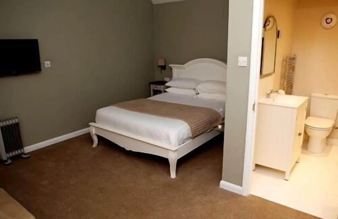 The Bull Inn Lodges-1