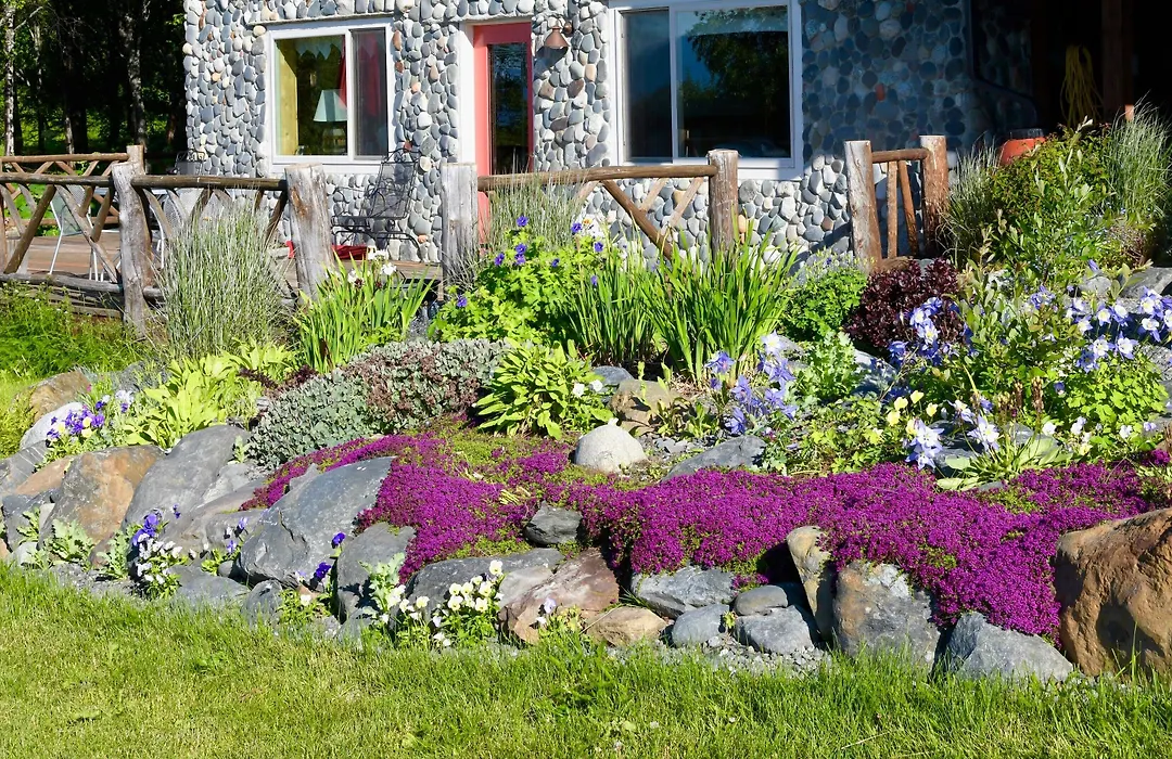 Juneberry Lodge-1