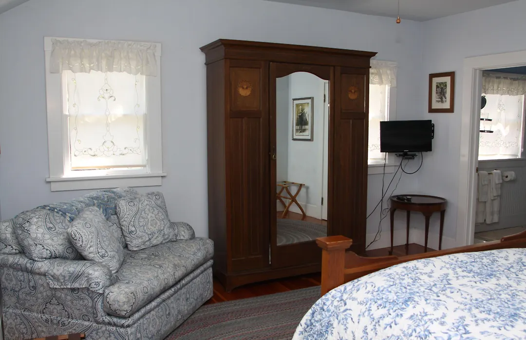 Bear Flag Inn-1