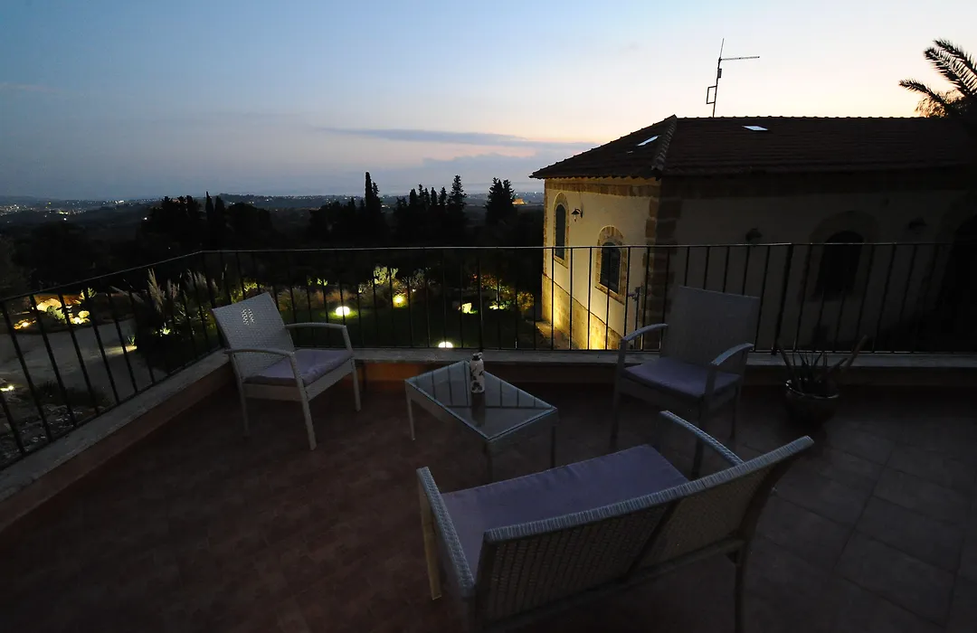 Villa La Lumia B&B Suites & Apartments-1