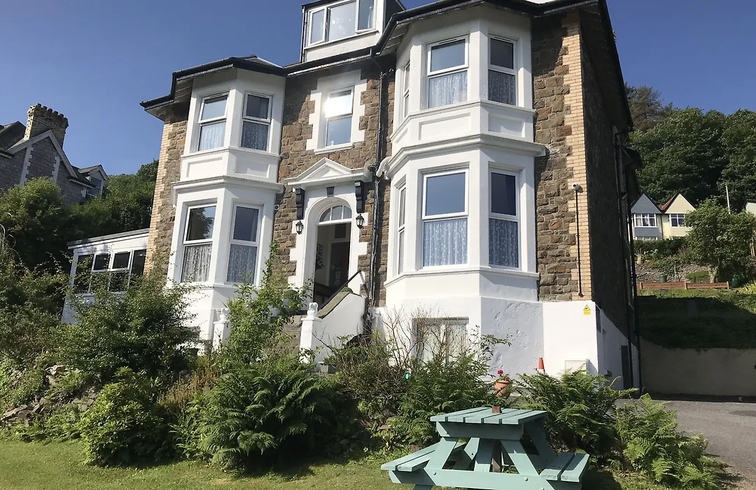 Cairn House - Bed & Breakfast-1
