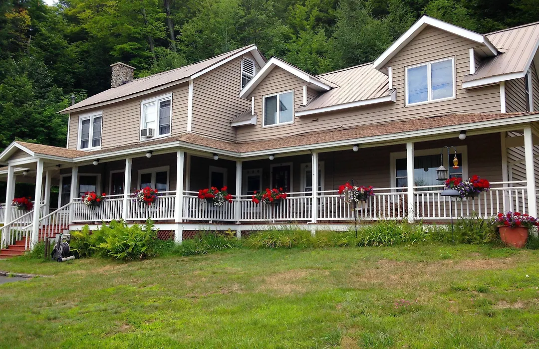 Whiteface Farm Adirondack Bed And Breakfast-1