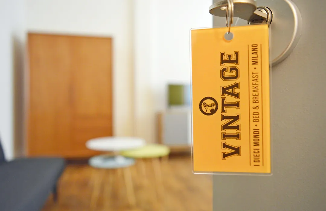 Hostmate - Milano - Vespri Siciliani-1