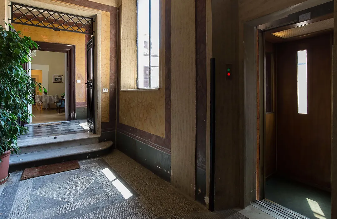 Trevi Rome Suite-1