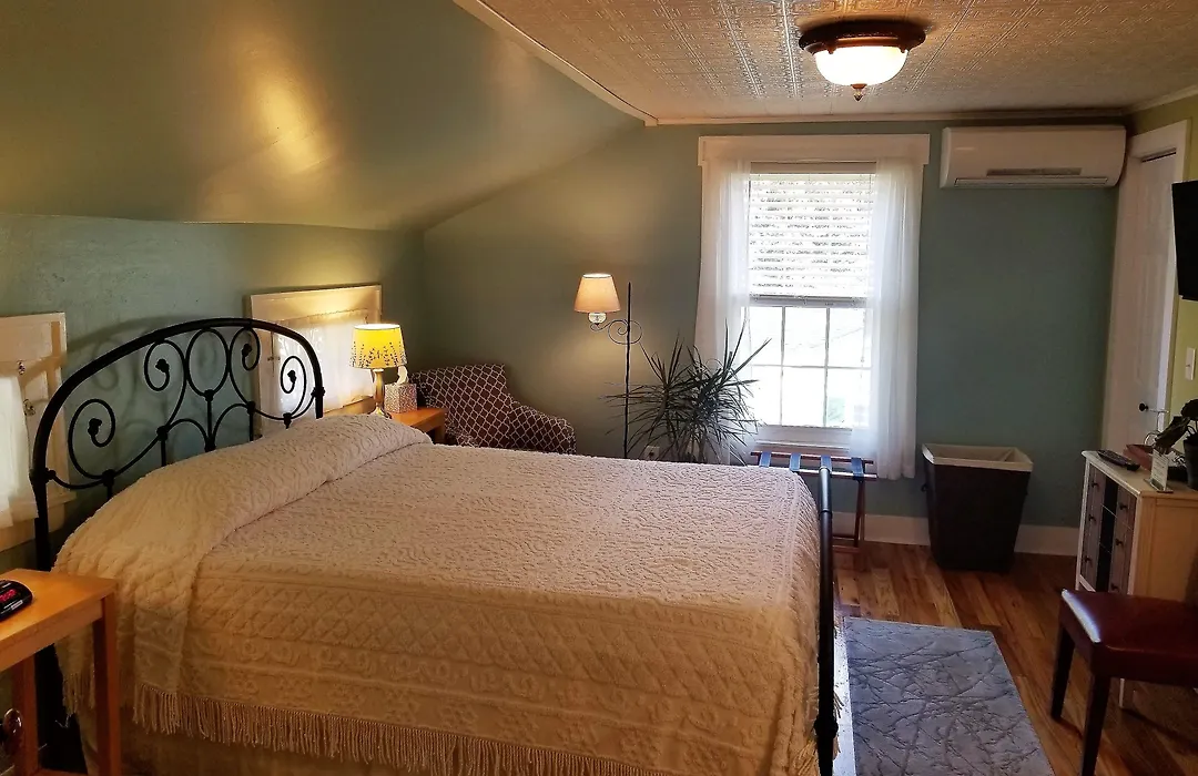 The Blackberry Inn Bed & Breakfast-1
