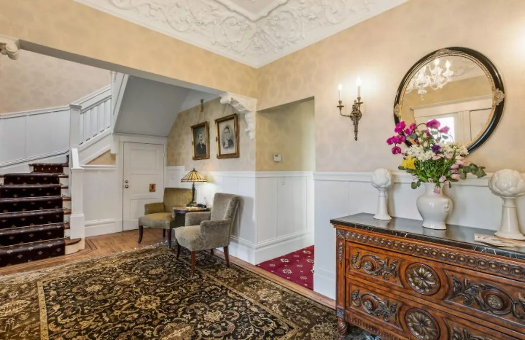 Parker Guest House-1