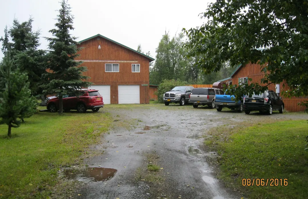 Whispering Winds Retreat B&B-1
