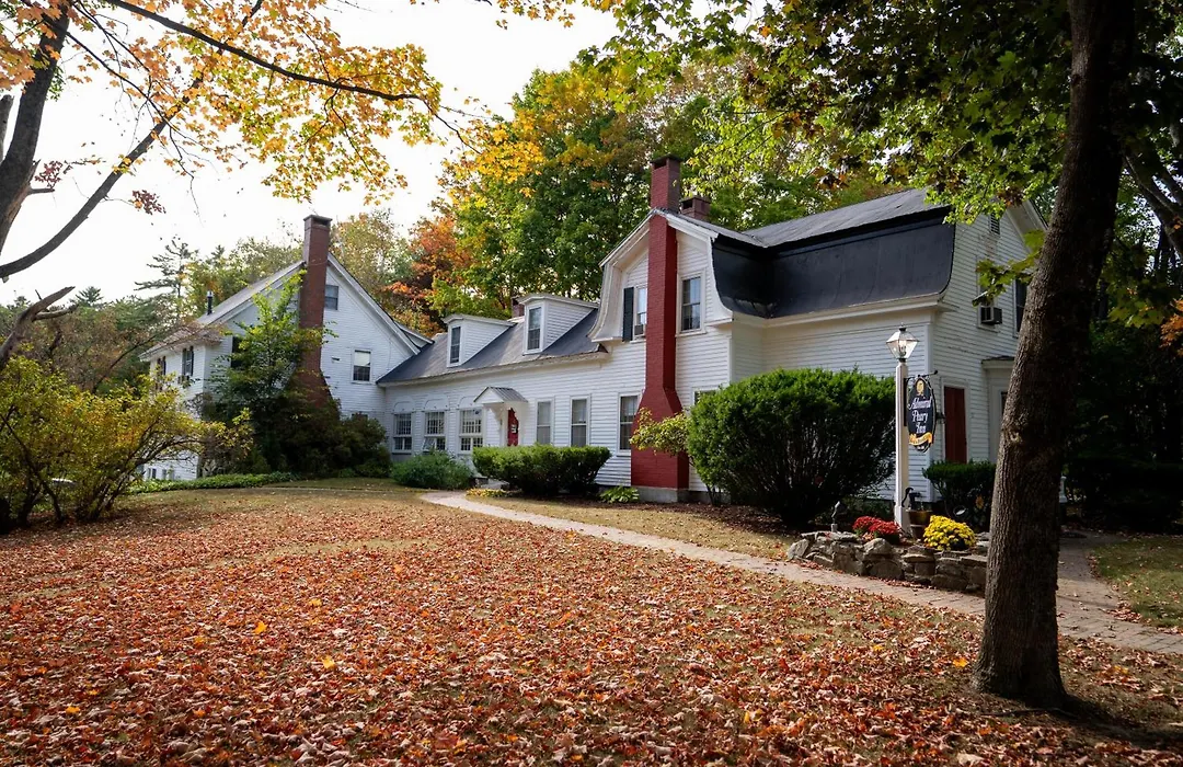 Admiral Peary Inn-1