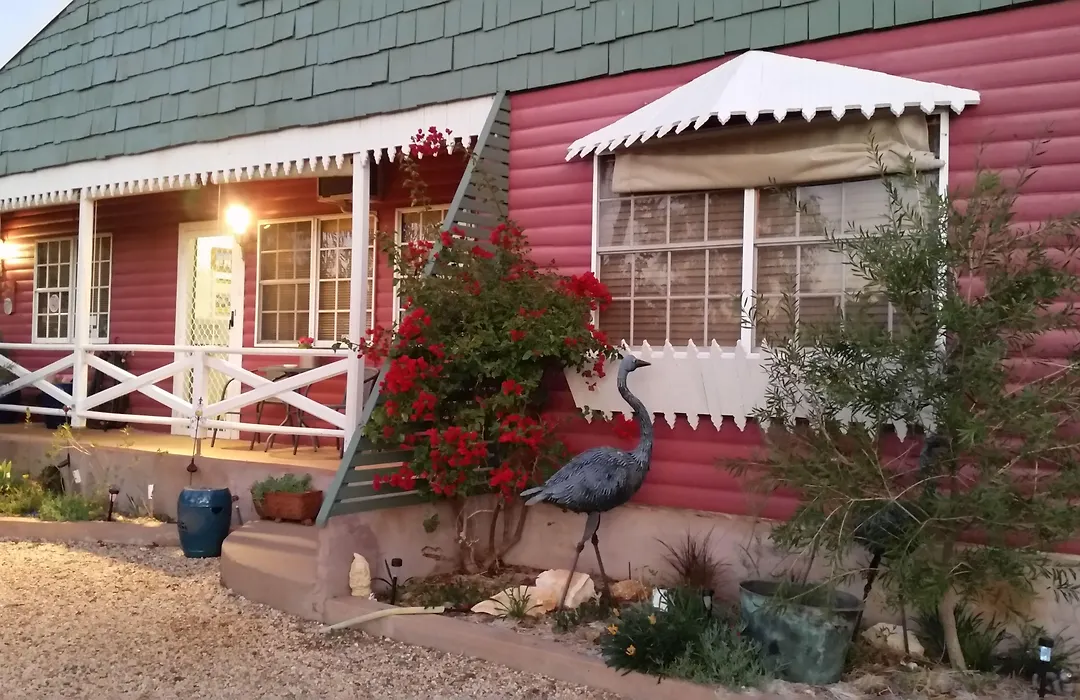 Sonja'S Bed And Breakfast-1