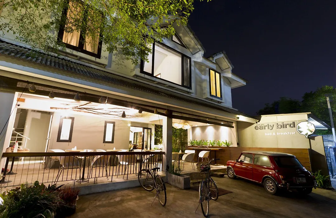 Early Bird Bed & Breakfast (Adults Only)-1