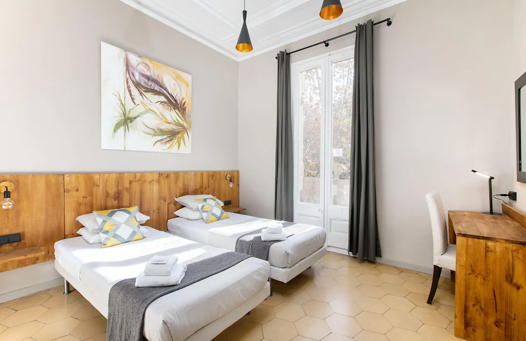 Jardinets Guest House-1