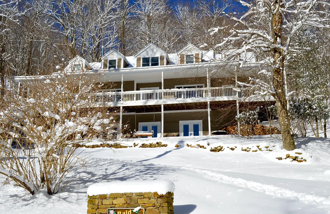 Bald Mountain House Inn At The Wolf Laurel Resort-1