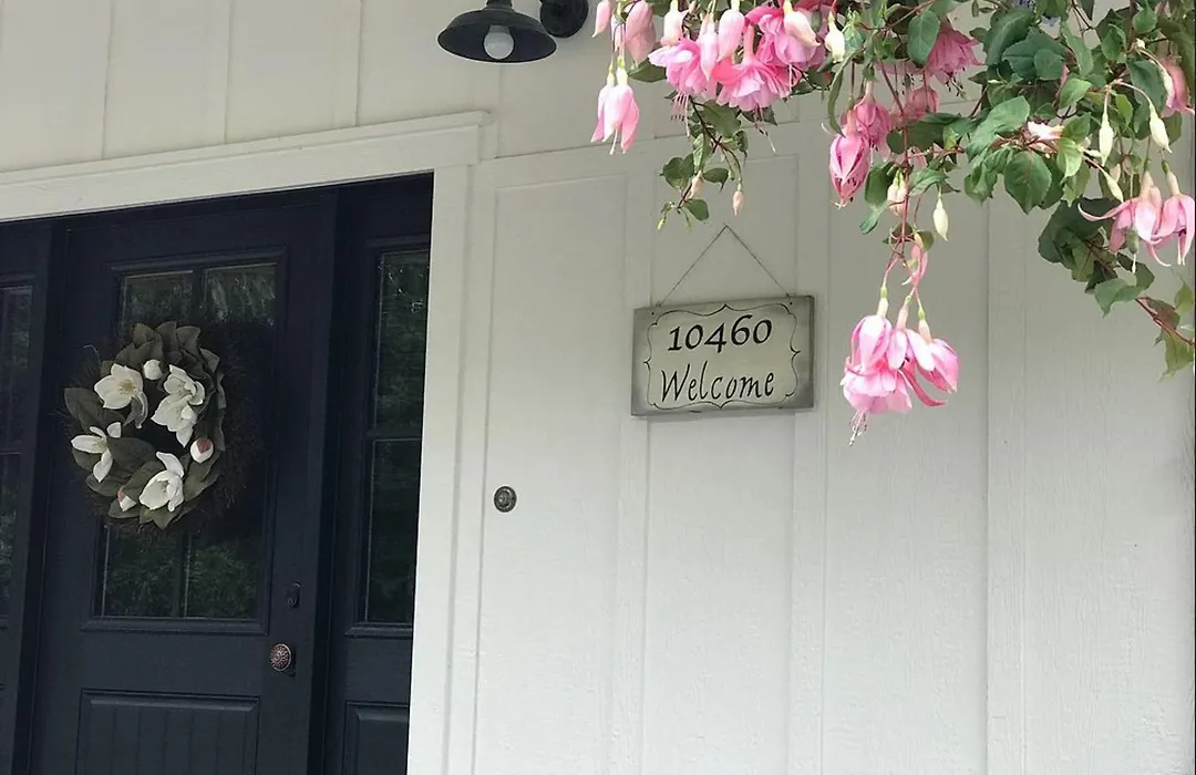 Snowgoose Pond Bed & Breakfast-1