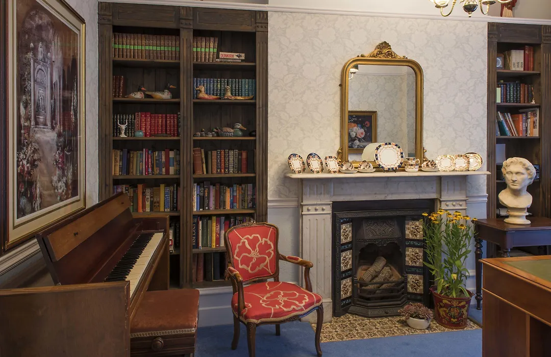 Yorke Lodge Bed & Breakfast-1