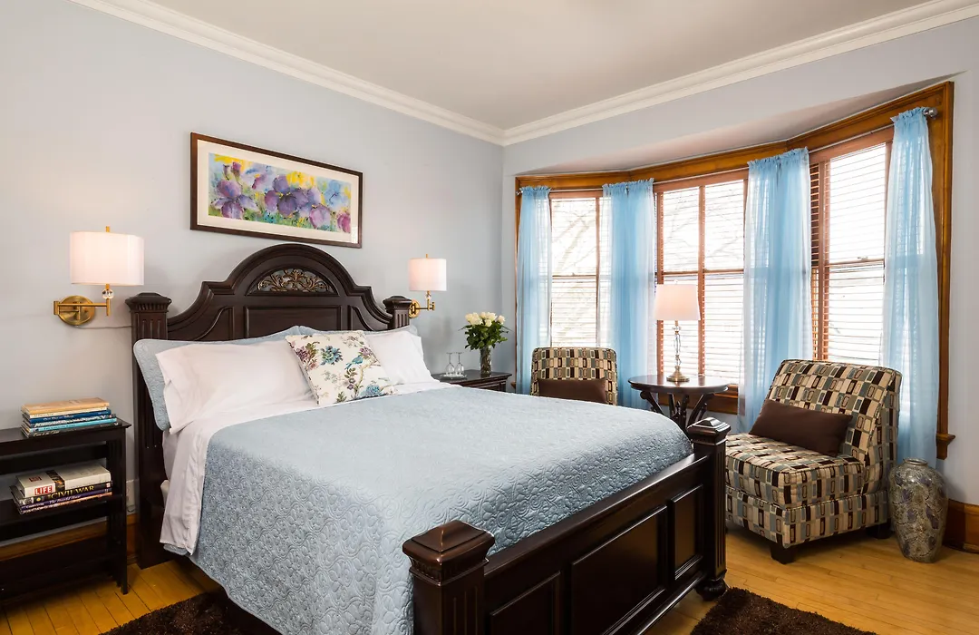 Honeybee Inn Bed & Breakfast-1