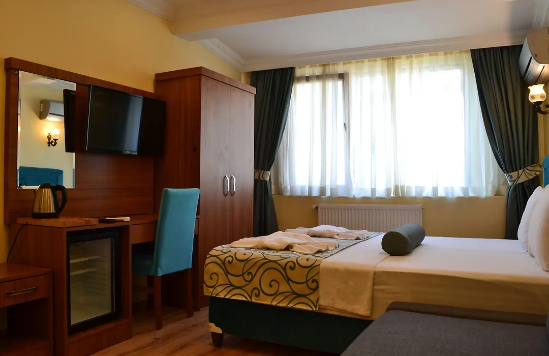 Riverland Suites Apart Hotel-1