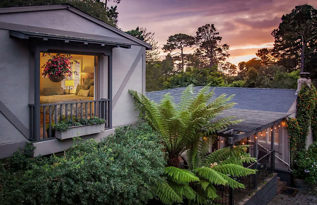 Carmel Country Inn-1