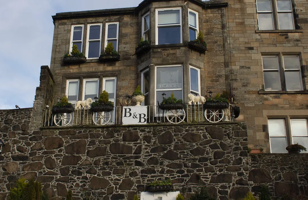 Castle Walk Bed & Breakfast-1