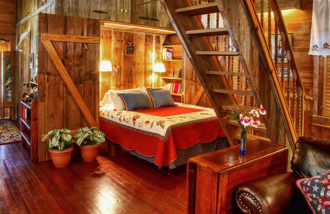 Kuebler Waldrip Haus B&B-1