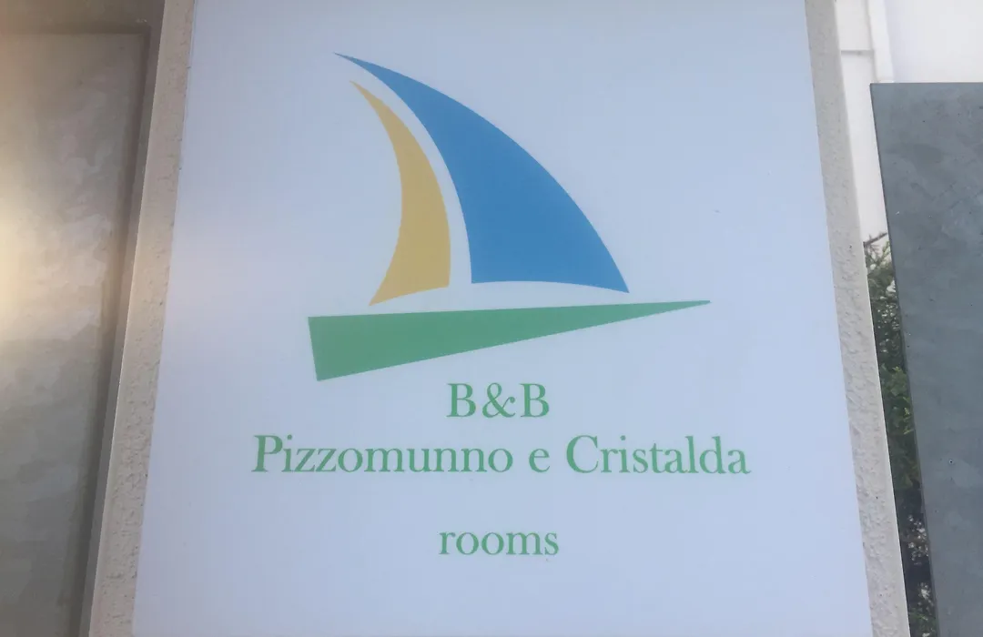 B&B Pizzomunno e Cristalda Rooms-1