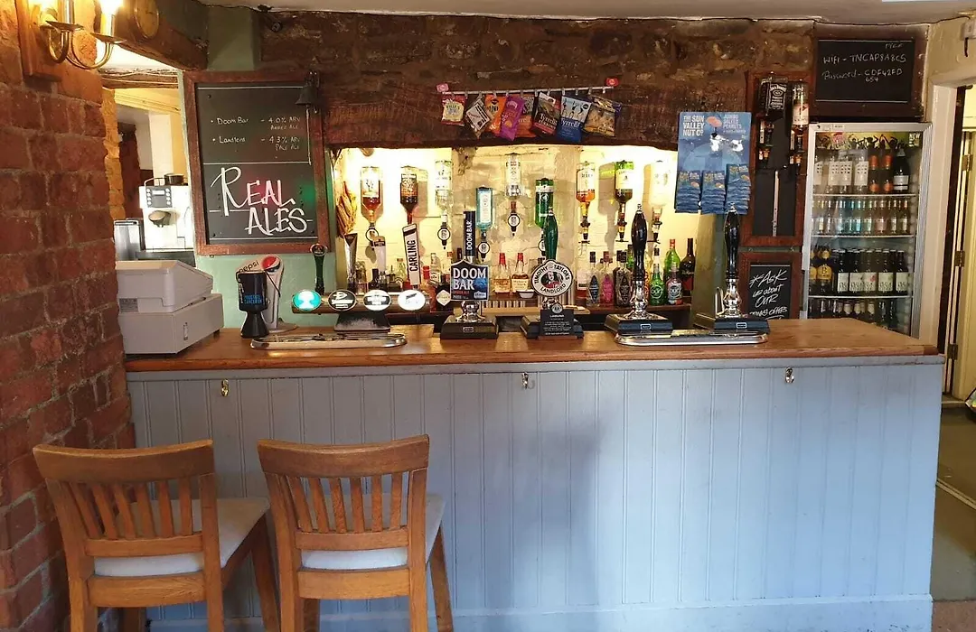 The Queens Head-1