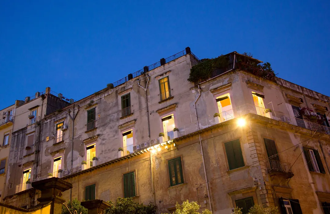 Casa Pacifico Napoli-1