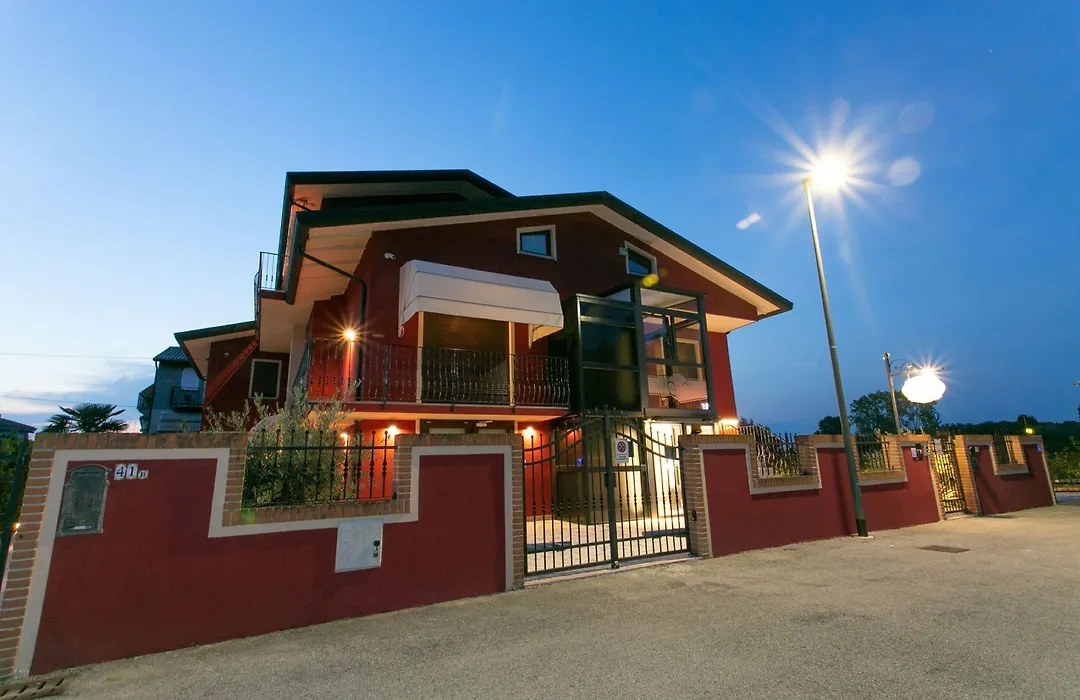 Guest House Dolce Laguna-1